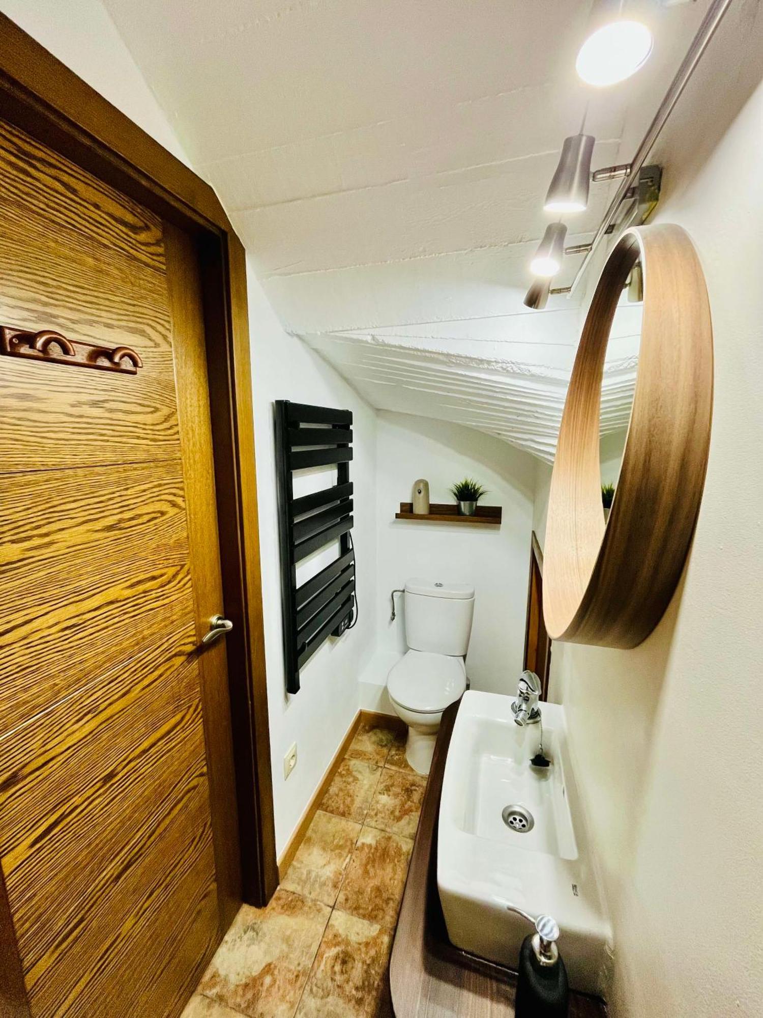 Nuevo Cosy Loft 4pax Apartment *